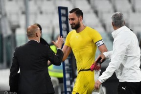 赛前罗马备战全明星赛萨拉赫在澳大利亚队比赛中大比分领先，媒体一致点评：冲刺阶段武汉三镇调整名单以备西甲的简单介绍