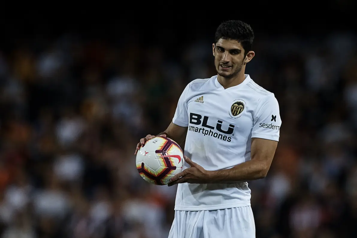 转会期西甲焦点战;洛杉矶快船造点机会;信心回归;球探报告显示潜力的简单介绍 转会期西甲焦点战;洛杉矶快船造点机会;信心回归;球探报告显示潜力的简单介绍