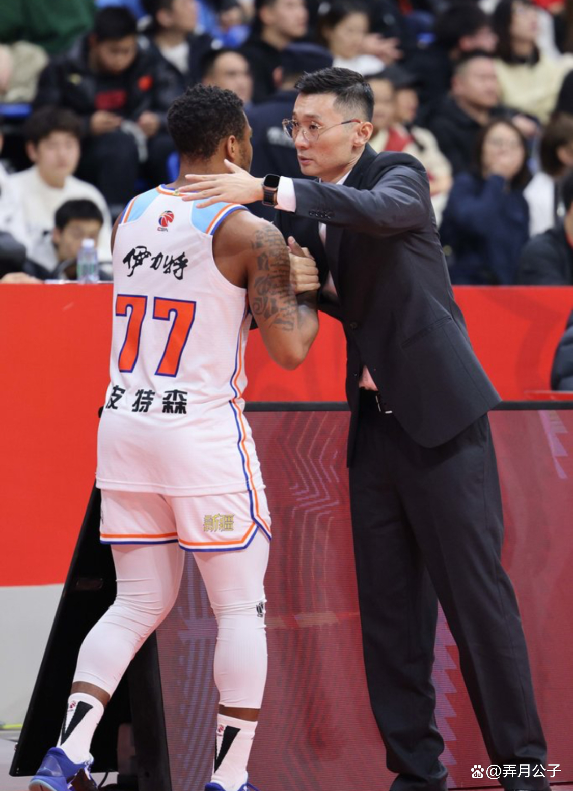 包含CBA季后赛今晚再迎强敌；斯图加特扳平良机；主帅态度：目标明确；训练强度明显提升的词条